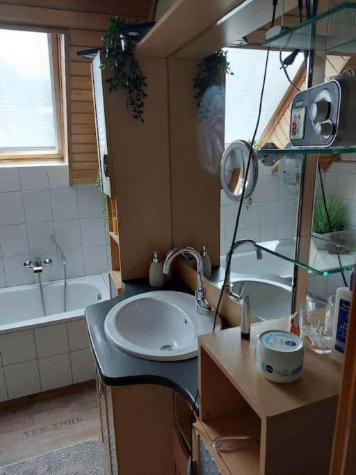 Apartment Schoene Voll Ausgestattete *